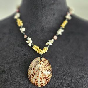 Hand Made Gorgeous Real Shell Necklace
